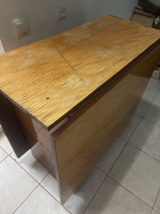 Продам стол советский книжка