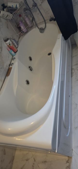 Cada cu hidromasaj JACUZZY