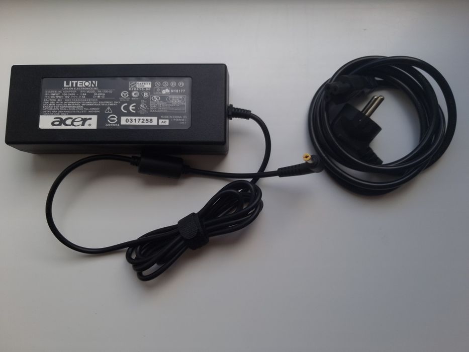 Блок питания от Acer