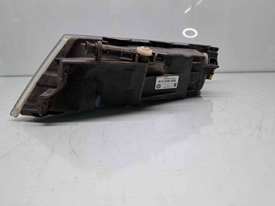 Proiector ceata stanga Skoda Superb III Combi (3V5) [Fabr 2015-2024]