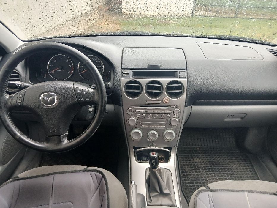 Vând mazda 6 defecta