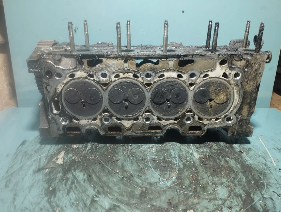Chiulasa B1006636 Citroen C3 2004 1.4 HDi MT (68 hp)