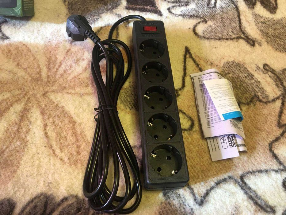 Сетевой фильтр / удлиннитель Defender ES3