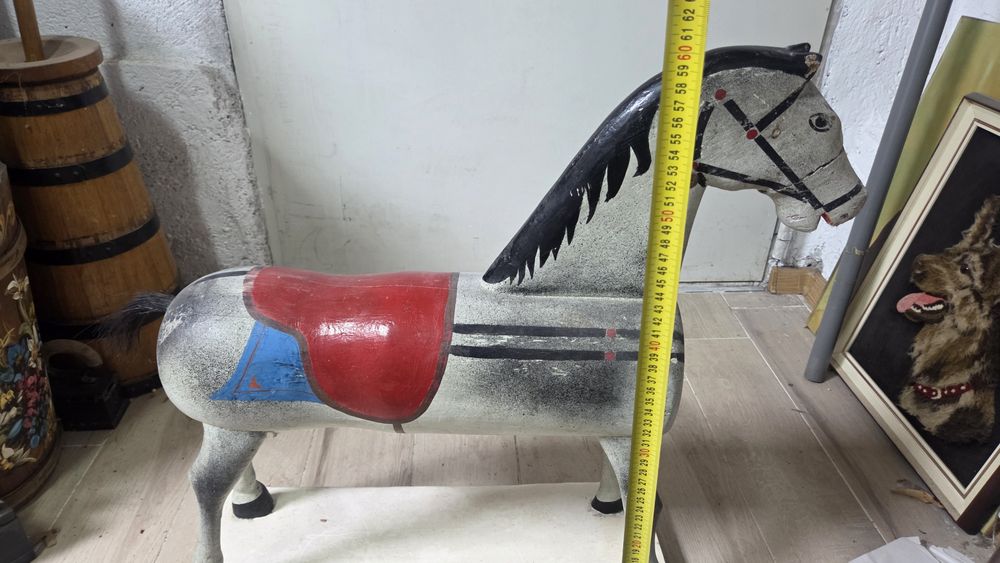 Дървено конче, играчка