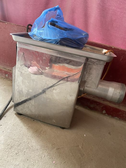 Мясорубка МИМ-600