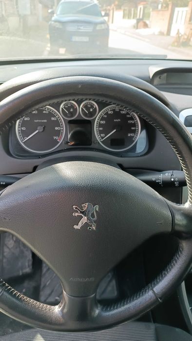 Peugeot 307 SW  1.6 бензин