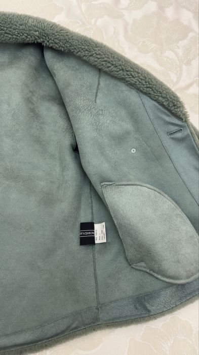 Продам шубку, в размере L