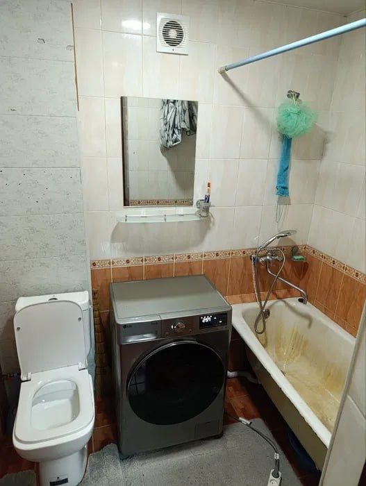 Чиланзар 8 квартал 3/1/4 Меб+Тех Сред.Рем Балкон 2х6