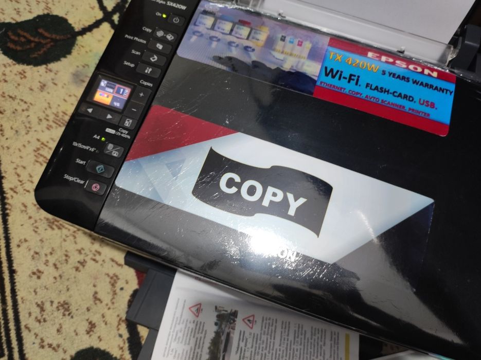 Epson 420w KOPYA_SKANERLI rangli Wi_Fi_ bor printerda idialni yangiday