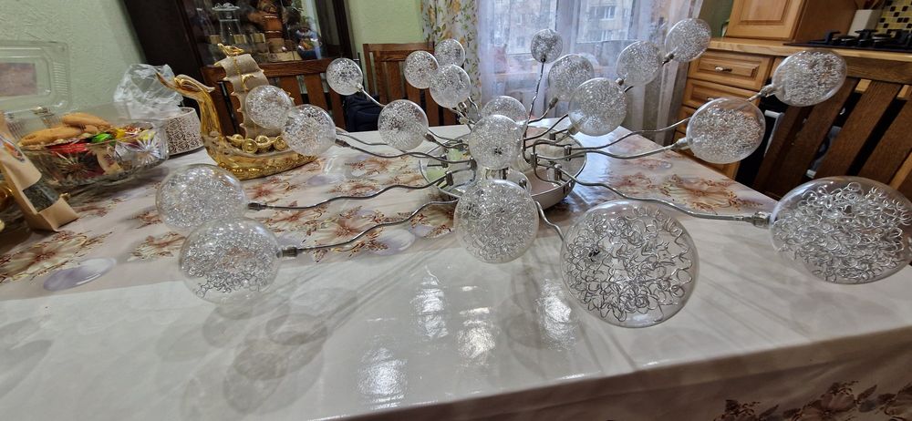 Люстра потолочная