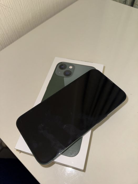 Айфон 13 128гб.