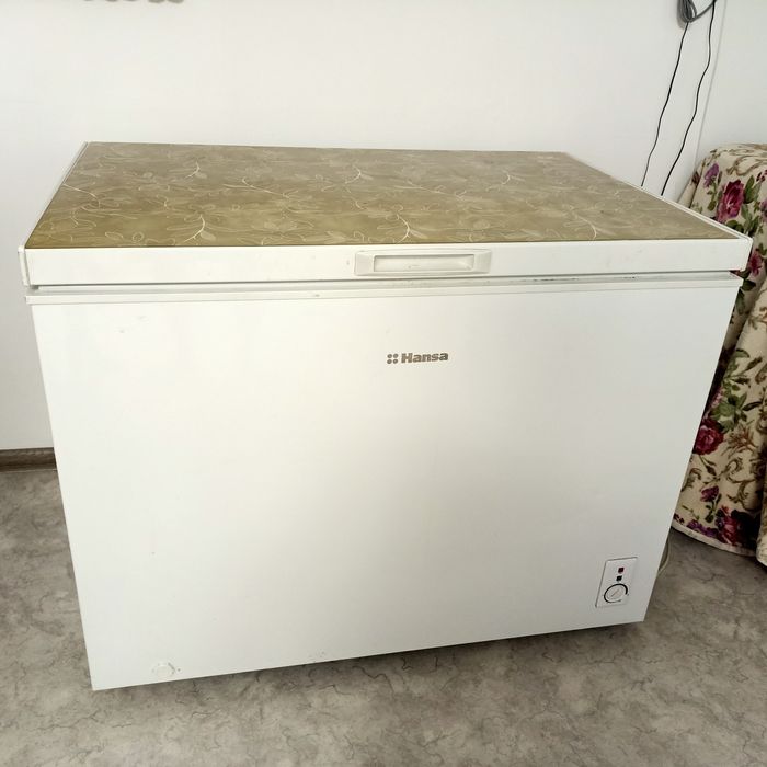 Продам морозильник