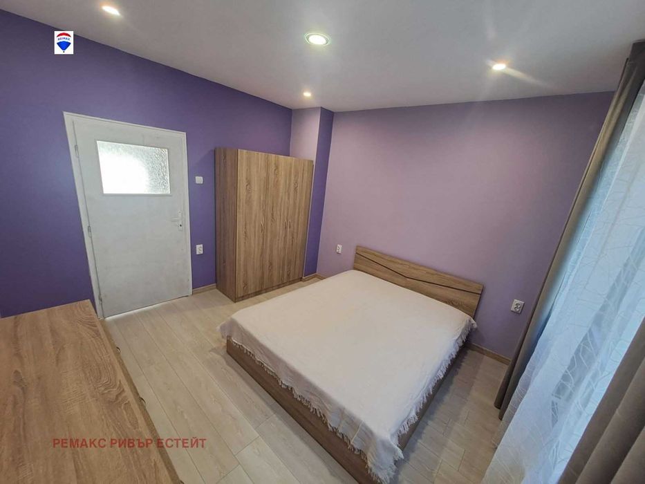 Дава се под наем Двустаен апартамент в Русе, Здравец - 64 кв.м за 408 € - Снимка #9