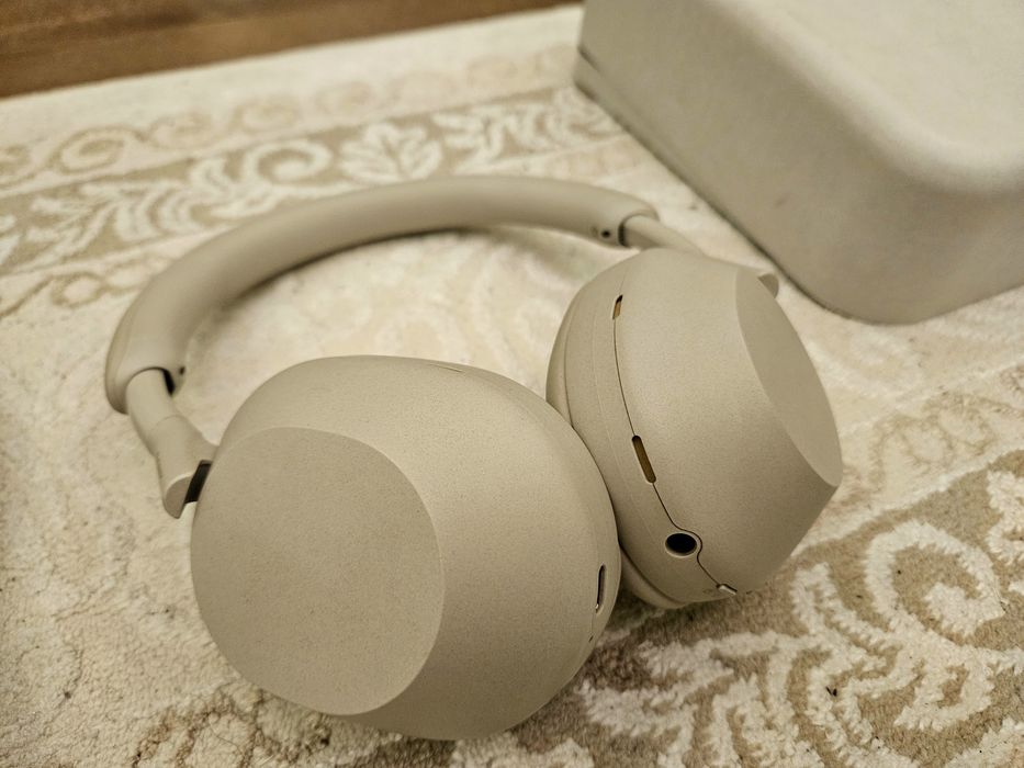 Наушники Sony WH-1000XM5