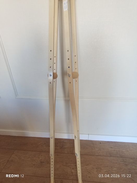 Регулируемые разбираемые костыли