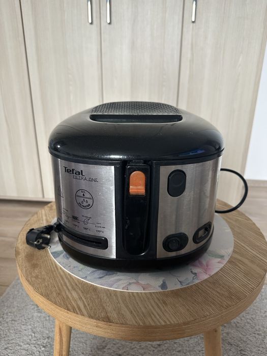 Friteuza Tefal filtra one