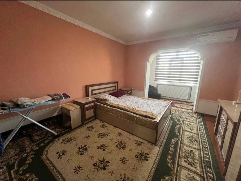 Chilonzorda 1 HONALI KIVARTERA bor hama sharoitga ega 
Сдается 1-комна