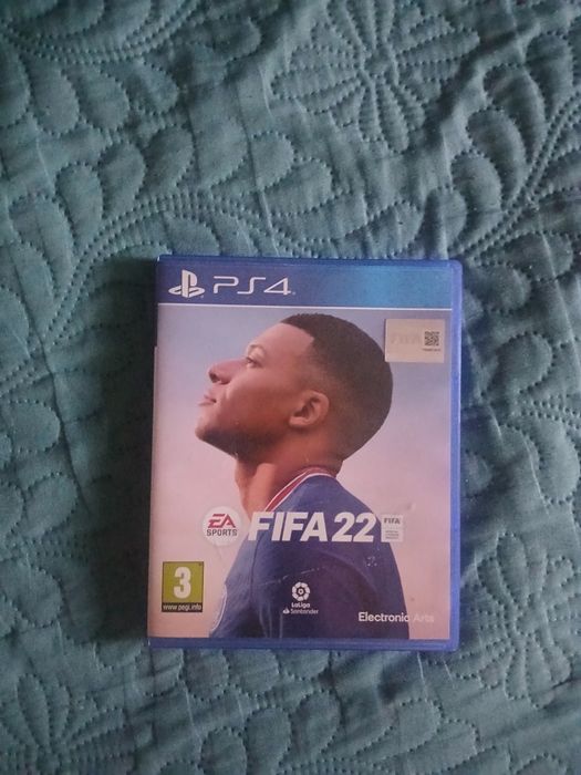 Vând controller ps4+ 4 jocuri