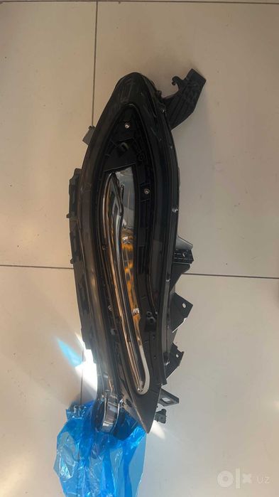 Hongqi Eqm5 Передняя фара II-R aftermarket В наличии