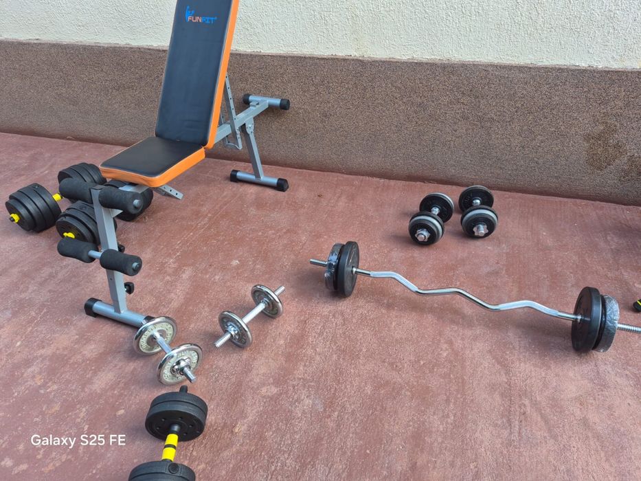 Banca Fitness cu Gantere si Bari