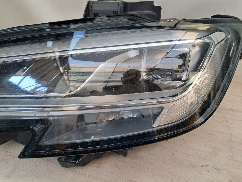 Фар Audi A3 V8 led