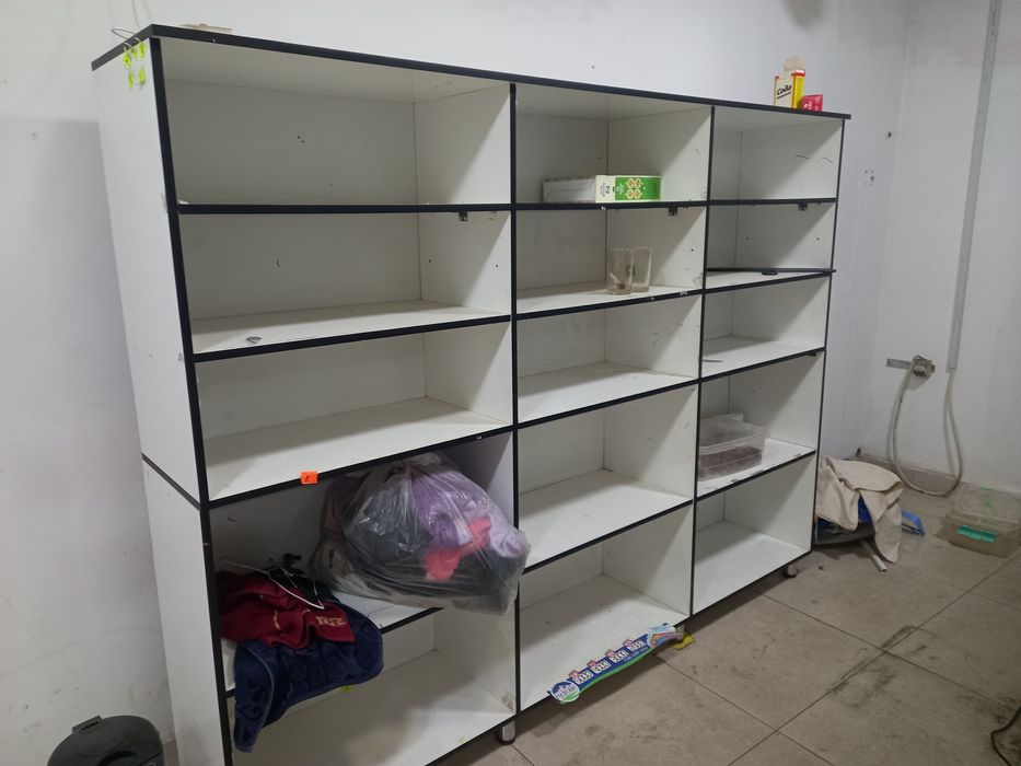 полки,цену можем обсудить