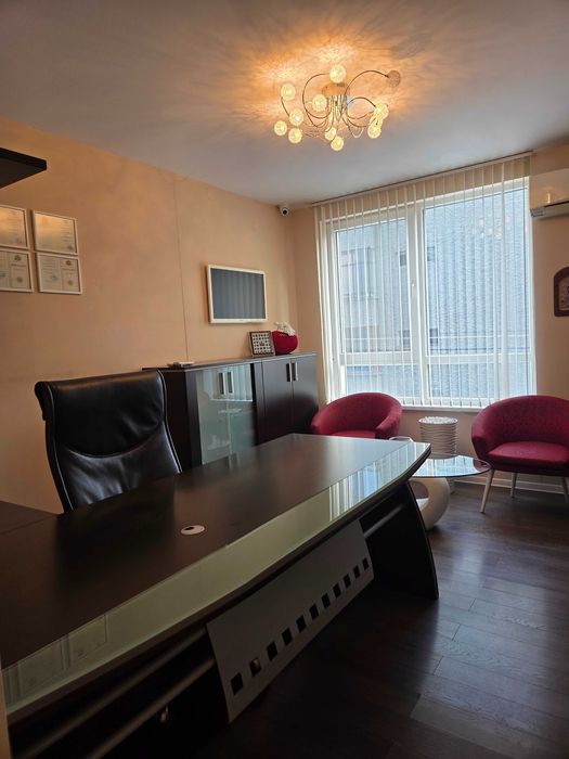 Дава се под наем Офис в Казанлък - 70 кв.м за 480 € - Снимка #6