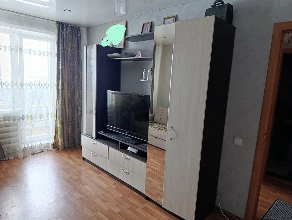 Продам стенку б/у