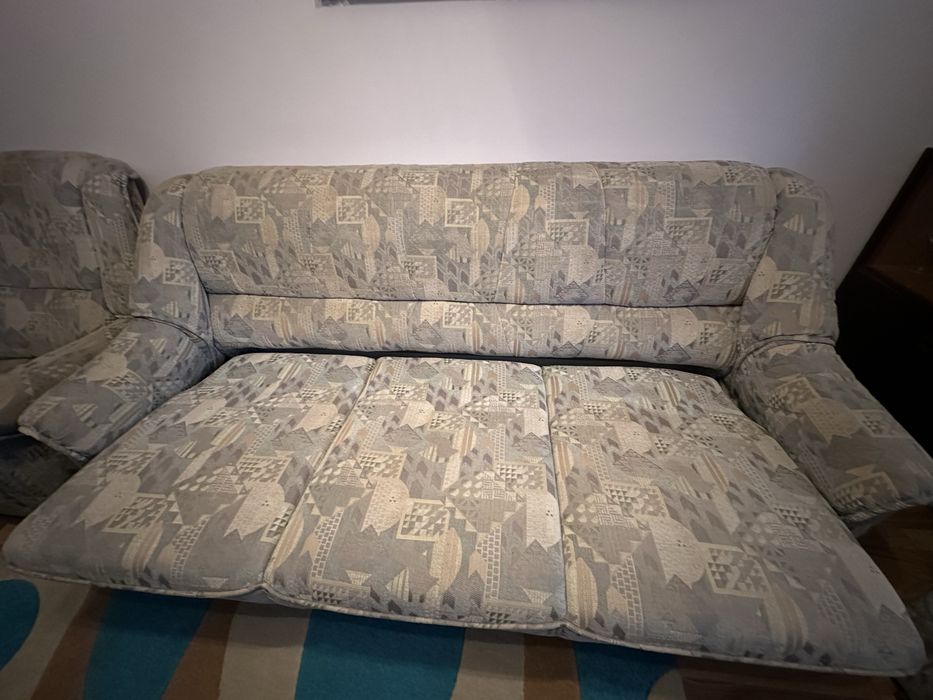 Set canapea cu fotolii