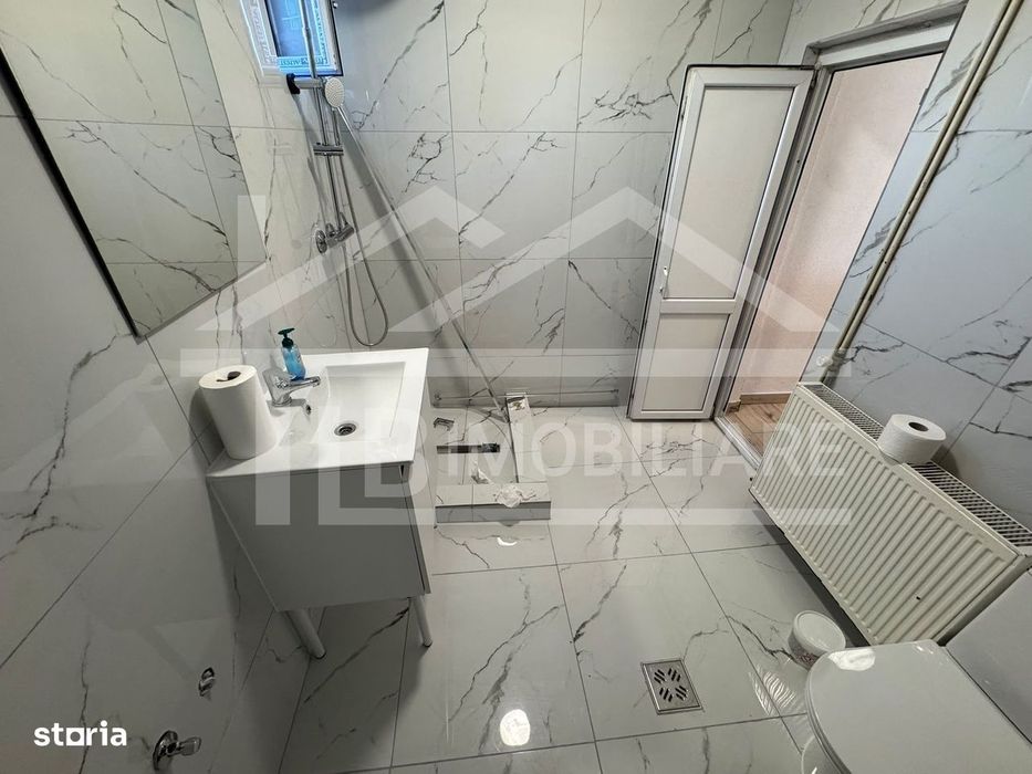 Casa cu 4 camere, 180 mp, Zona Semicentrala