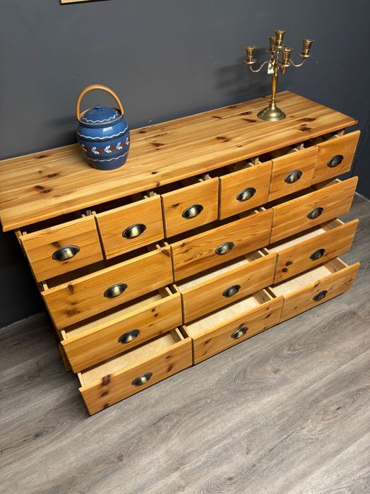 Comoda rășinoase 15 sertare