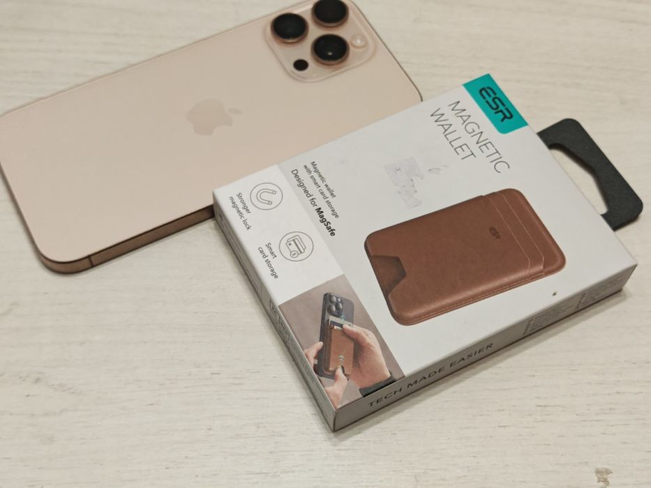 iPhone 16 Pro Max +подаръци