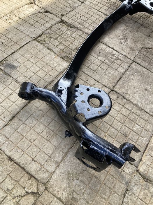 Заден мост за тойота урбан крузер/toyota urban cruiser 1.4D4D 4x4