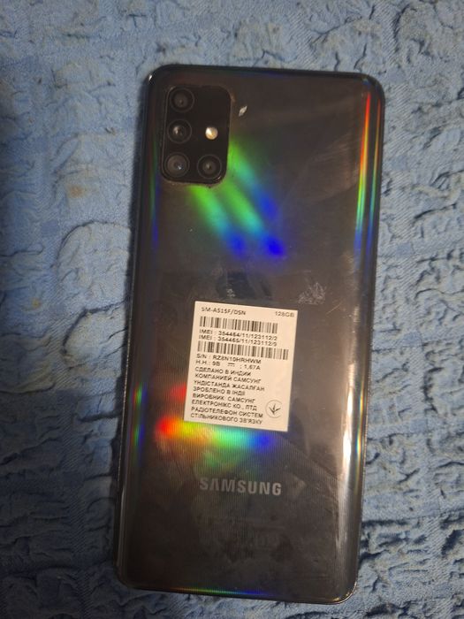 Продам сотовый телефон  Самсунг А 51