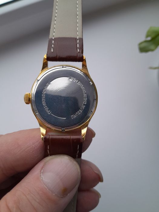 Продам часы СССР