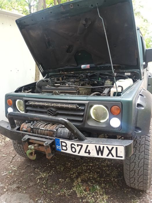 Suzuki Samurai injecție