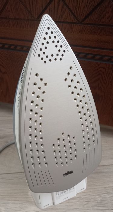 Утюг БРАУН  германия