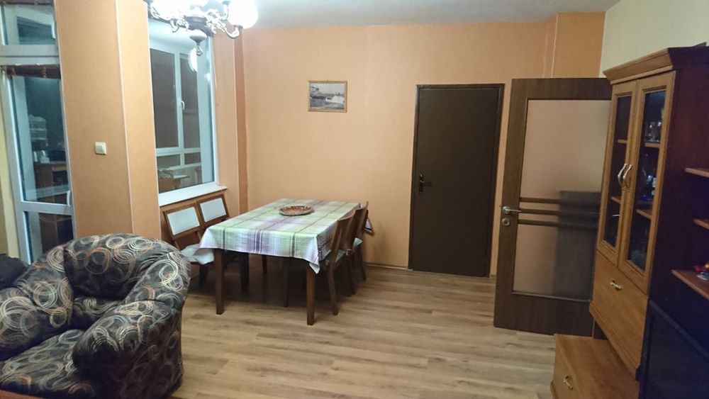 3-стаен апартамент под наем  Дървеница