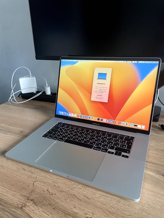 Macbook Pro 16 2019 i7 16/512