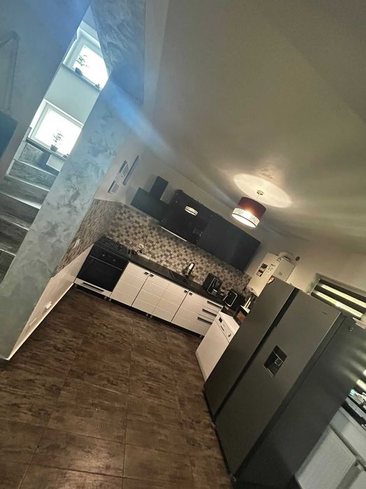Duplex Valea Lupului 93.2 mp Str fundac asfaltata | P+ E + pod + terasa| panouri solare | 2 locuri de parcare | 500m de Penny | suprafata teren 183 mp