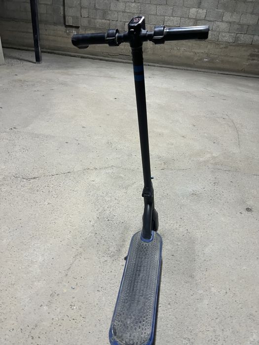 Электро самокат Tribe