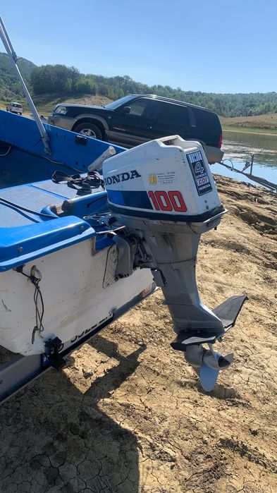 Извънбордов двигател Honda 10кс + управление