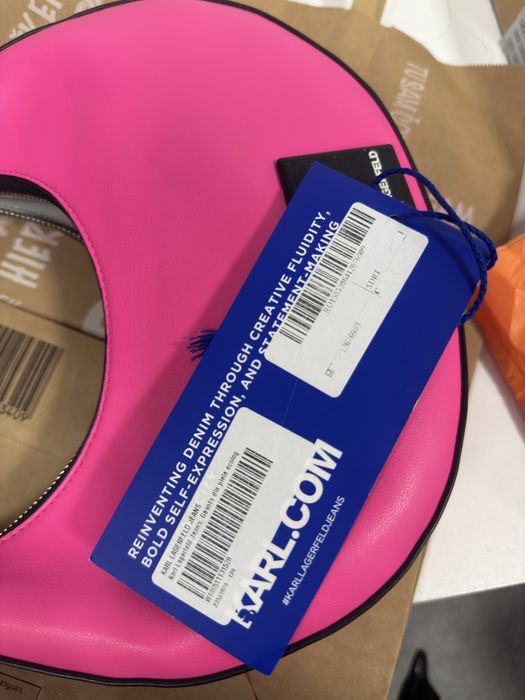 Оригинална чанта Karl Lagerfeld-като нова