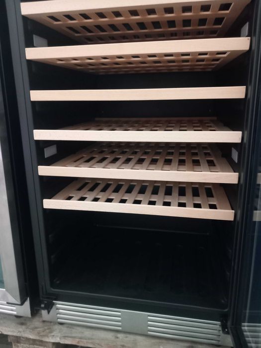 SUPER OFERTA Racitor vinuri 165 sticle