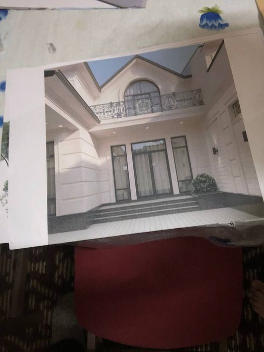 Продается коттеджи с балконом. Под потеку