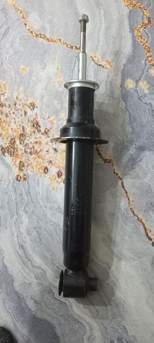 Продам автозапчасть опора двигателя