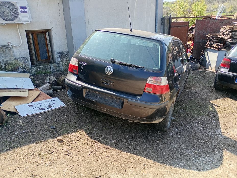 VW golf на части