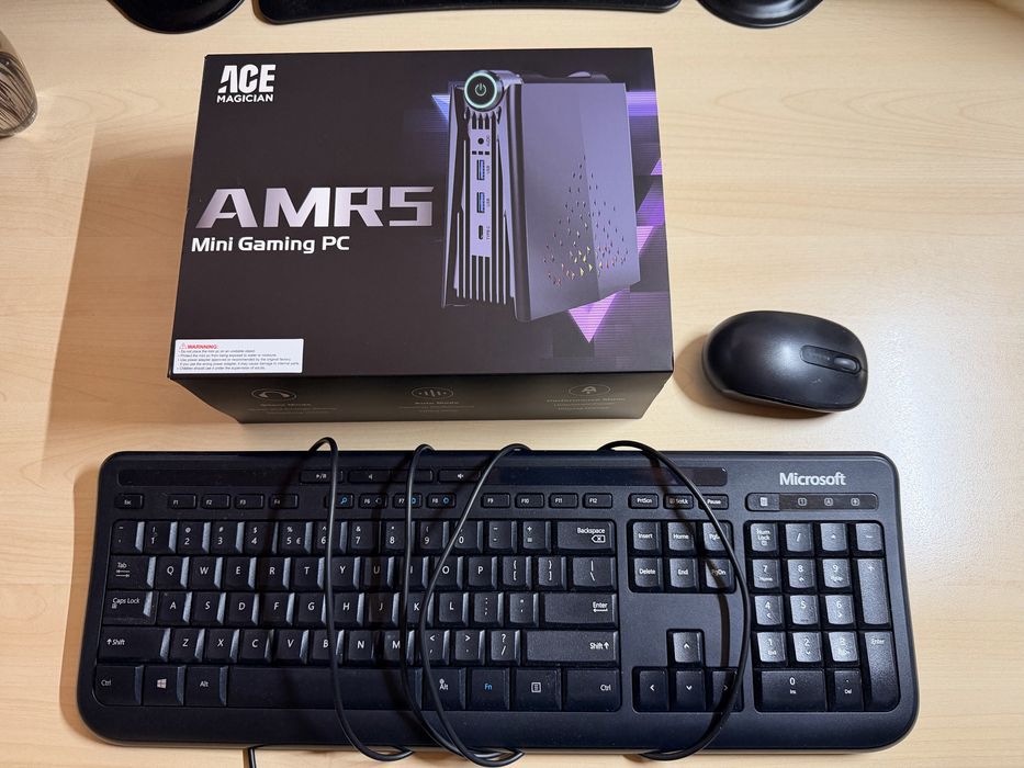 Vand Mini PC 16GB + tastatura