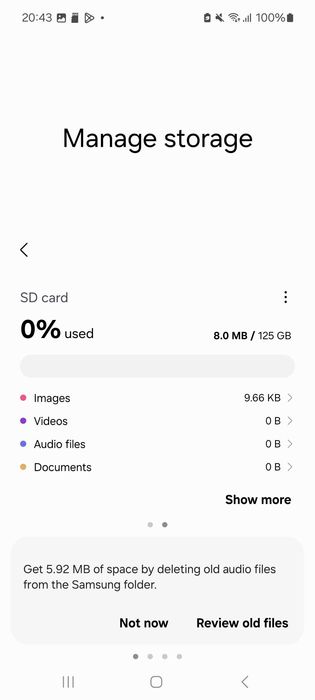 Мобилен телефон GSM Samsung Galaxy A52