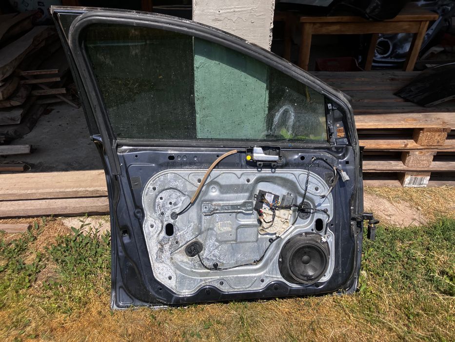 Врата Форд Фокус 2008гпредна лява
